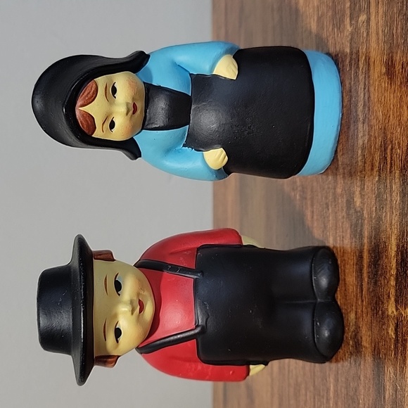 Dining Vintage Pennsylvania Dutch Amish Couple Salt Pepper Shakers